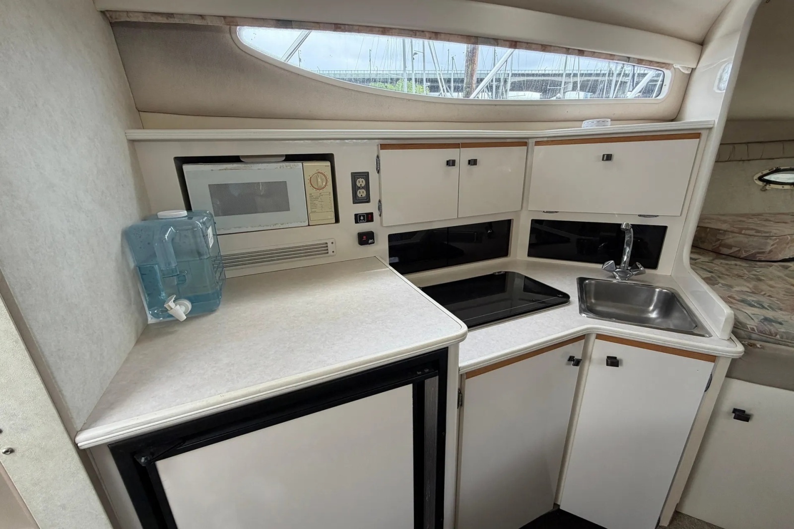 1999 Bayliner 3055 Ciera