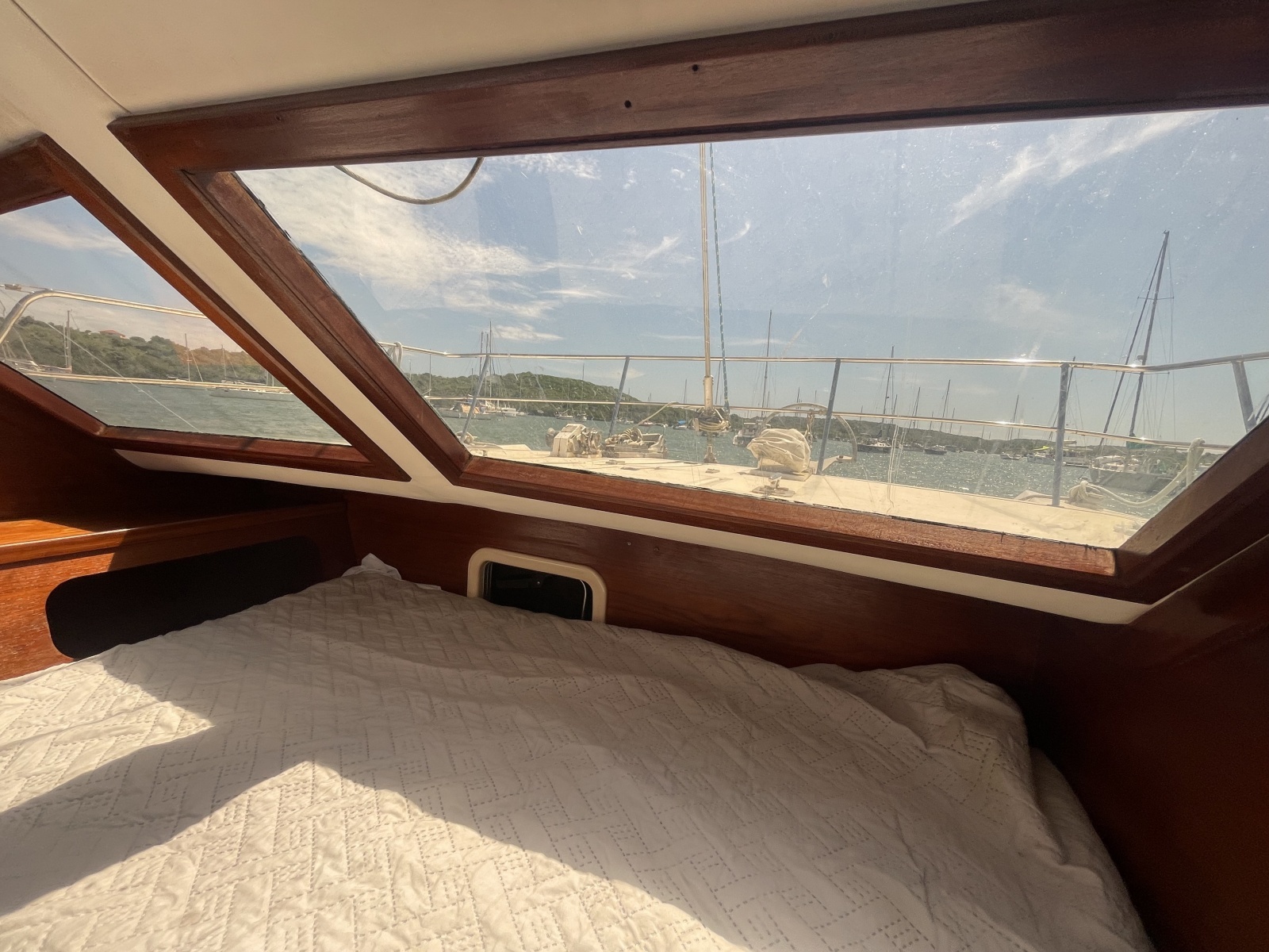 Lucky Bat 37ft Prout Yacht For Sale
