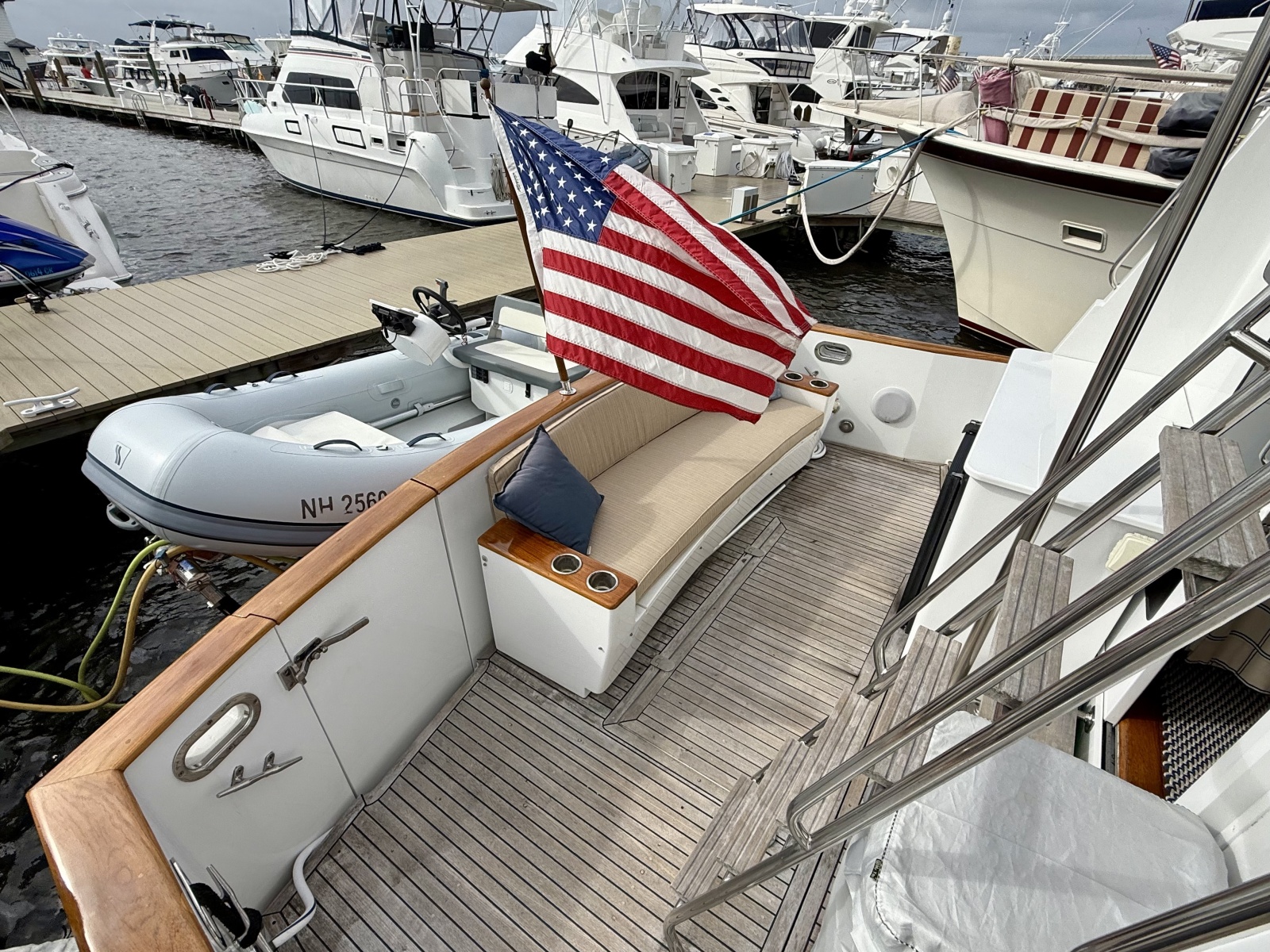2002 Legacy Yachts 52