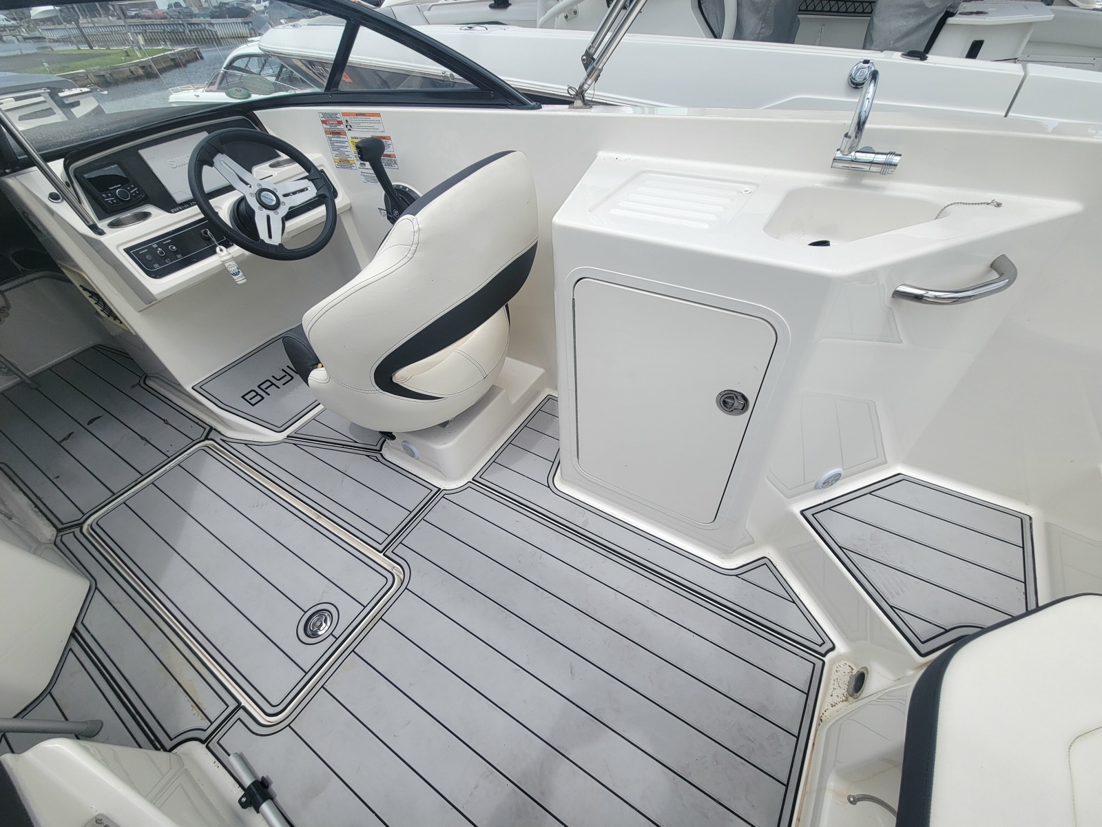 2023 Bayliner DX 2200