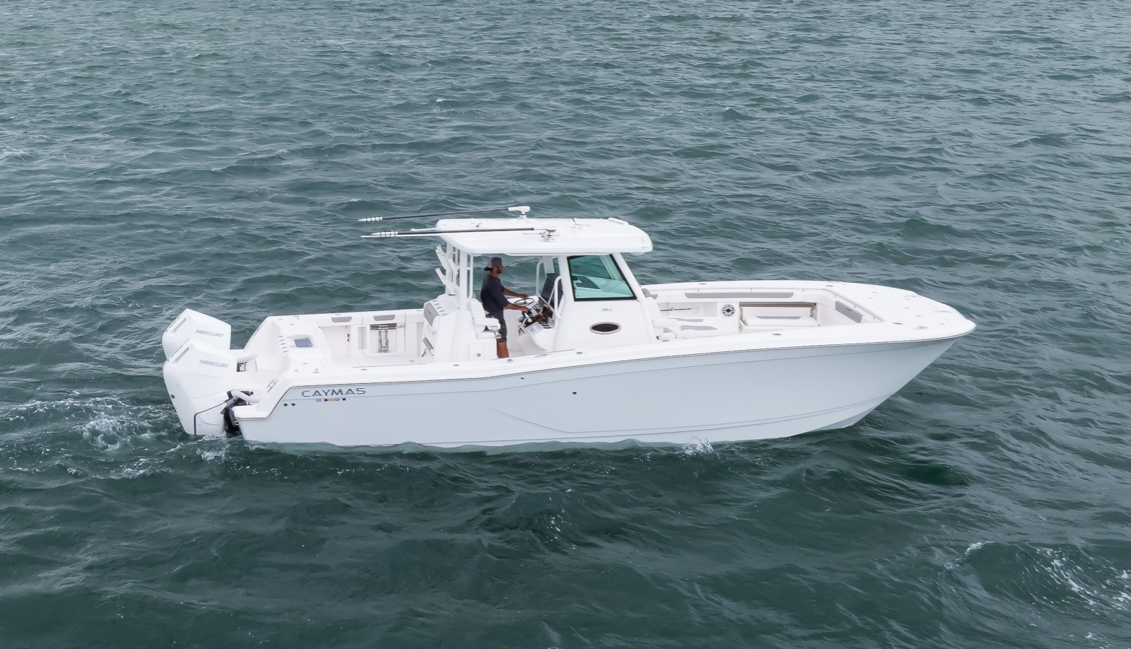 34ft Caymas Yacht For Sale