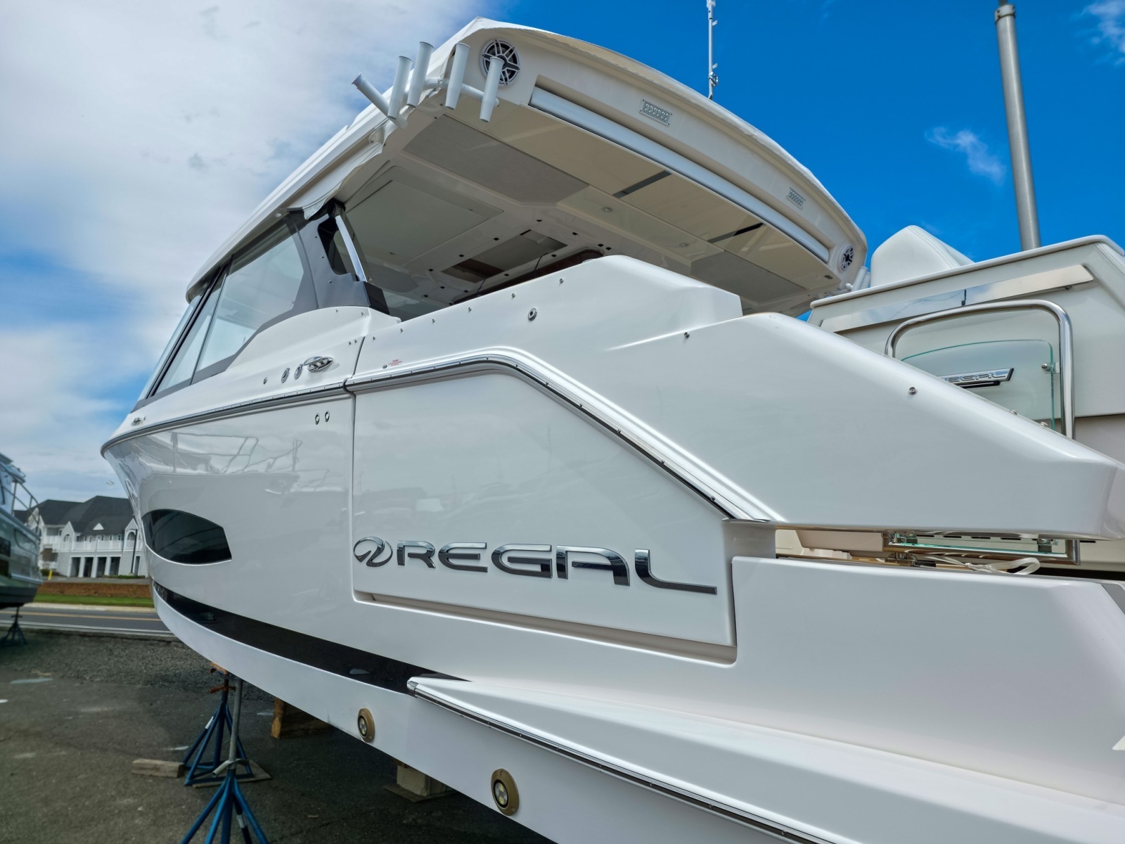 2026 Regal LX43