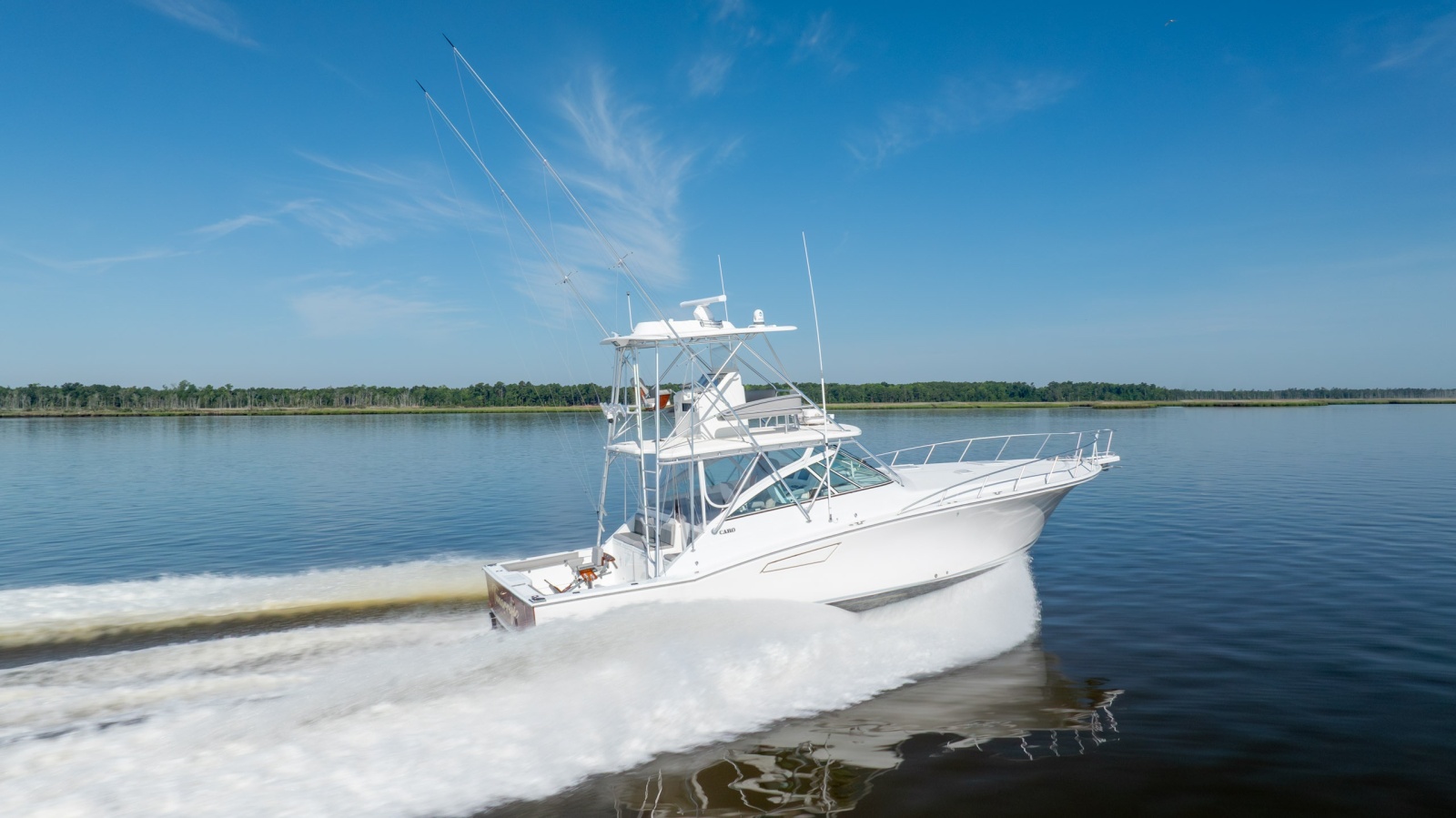45' 2005 Cabo 45 Express