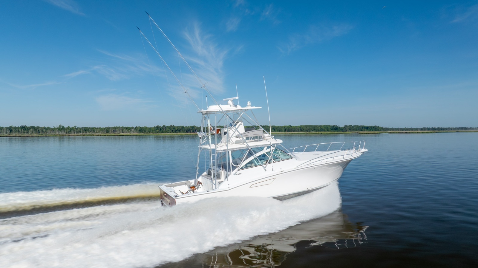 2005 Cabo 45 Express