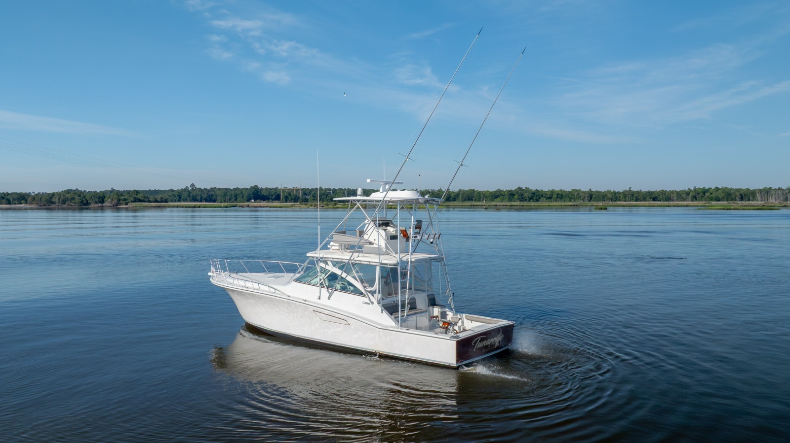 45' 2005 Cabo 45 Express