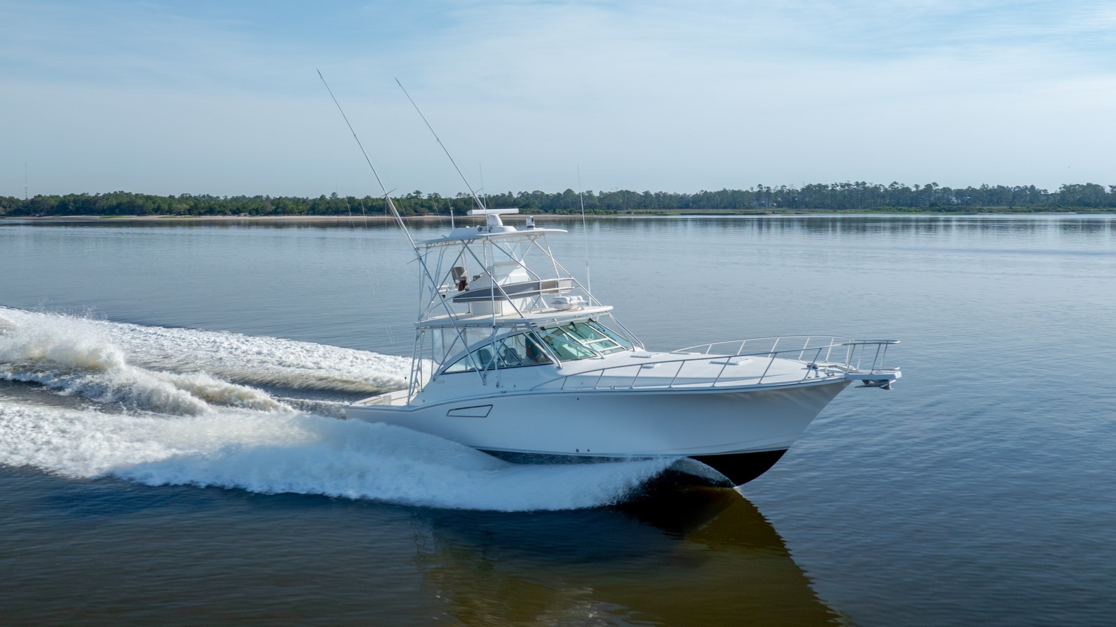 45' 2005 Cabo 45 Express