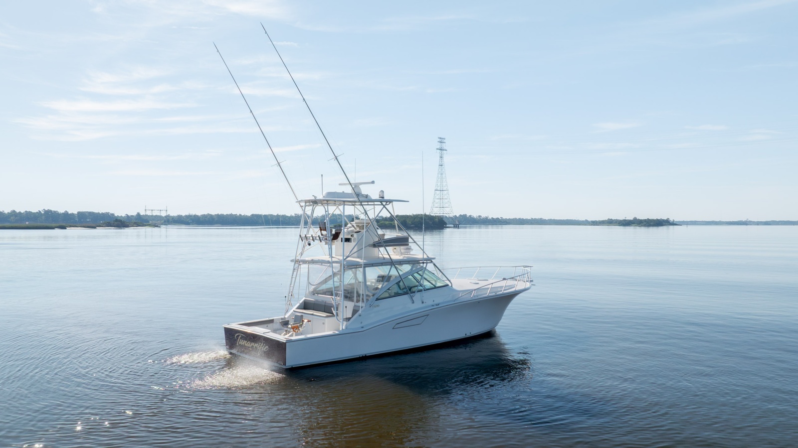 45' 2005 Cabo 45 Express