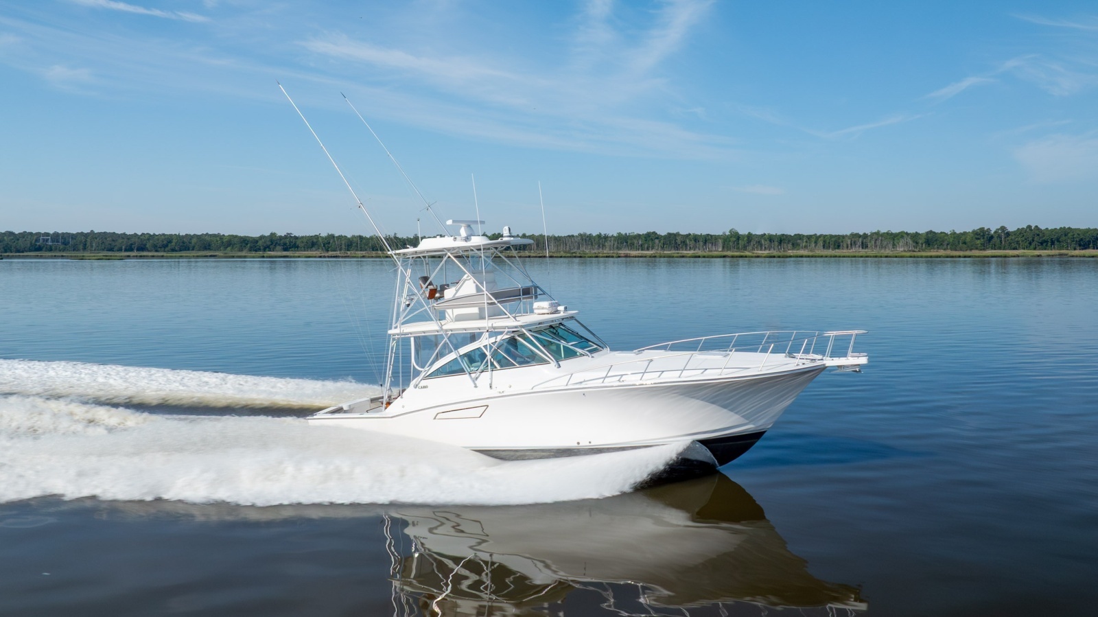 2005 Cabo 45 Express