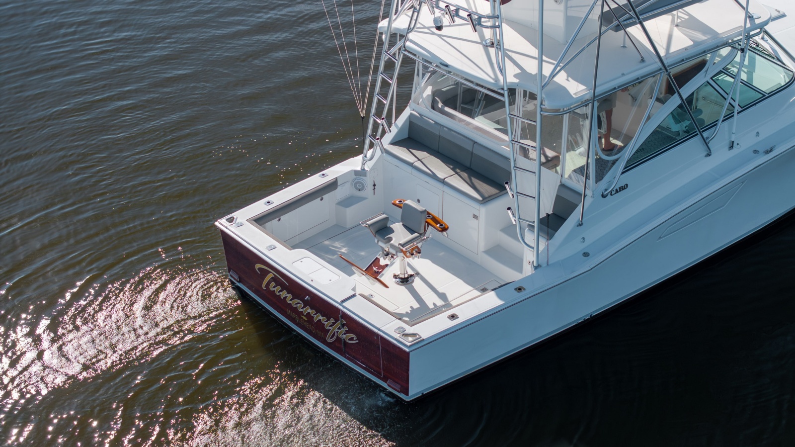 45' 2005 Cabo 45 Express