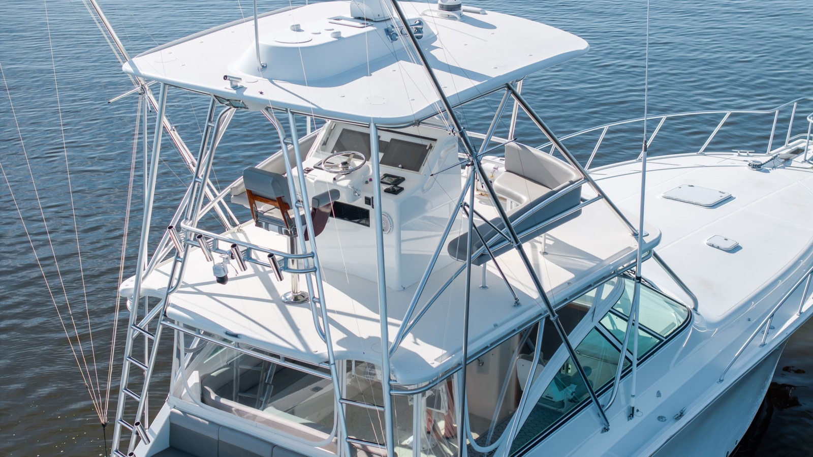 45' 2005 Cabo 45 Express