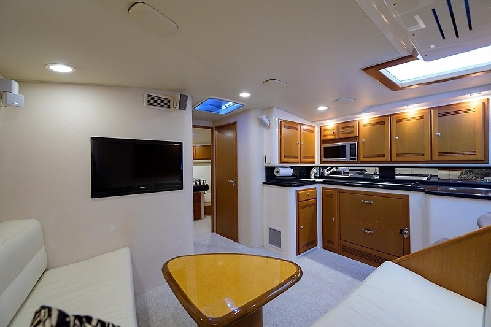2005 Cabo 45 Express