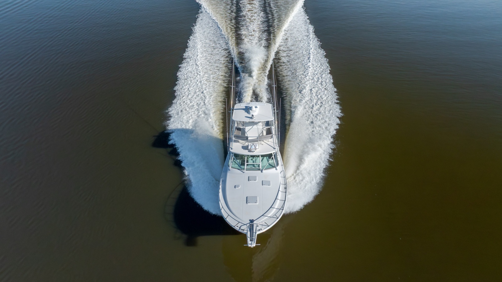 45' 2005 Cabo 45 Express