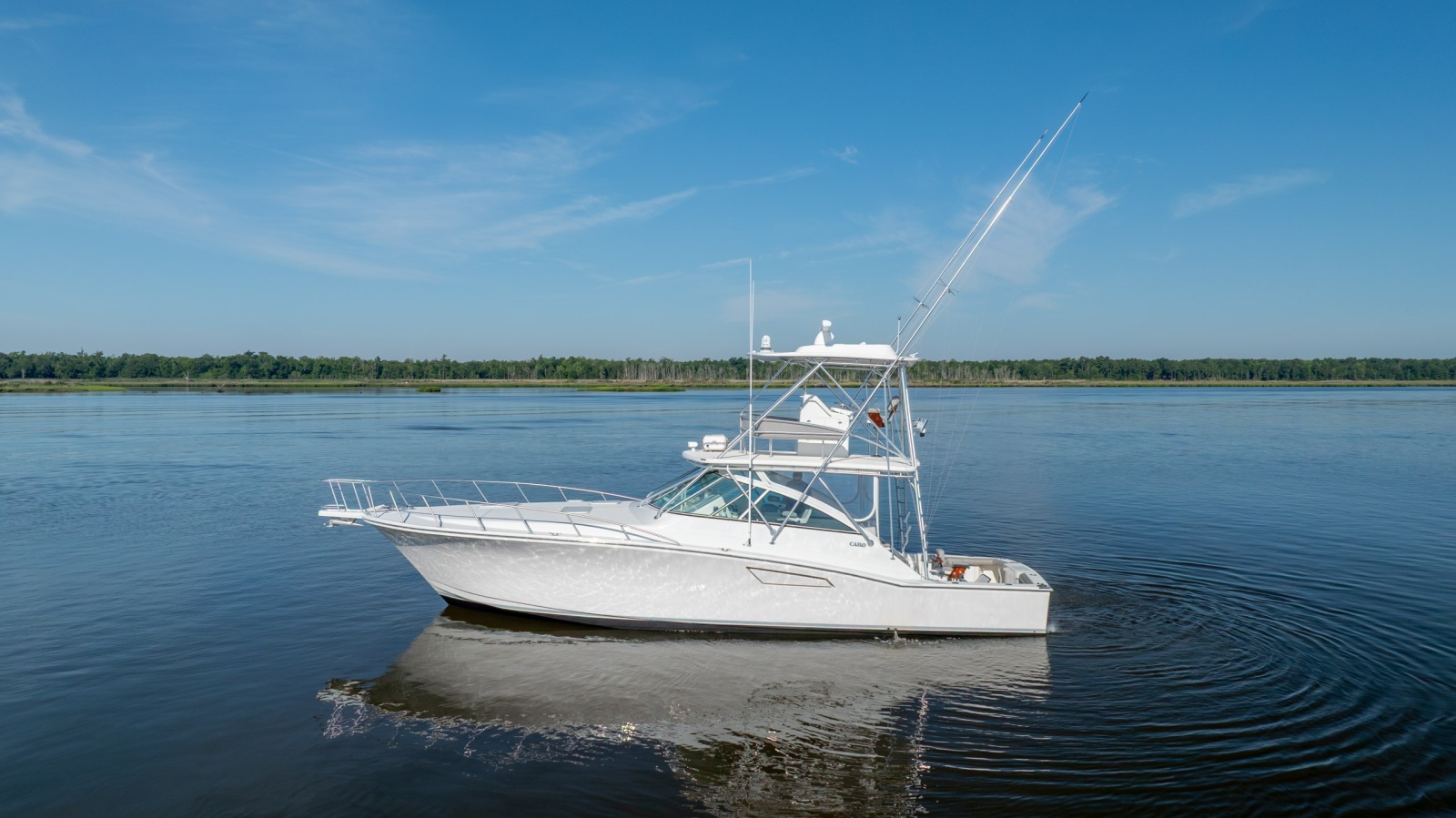 45' 2005 Cabo 45 Express