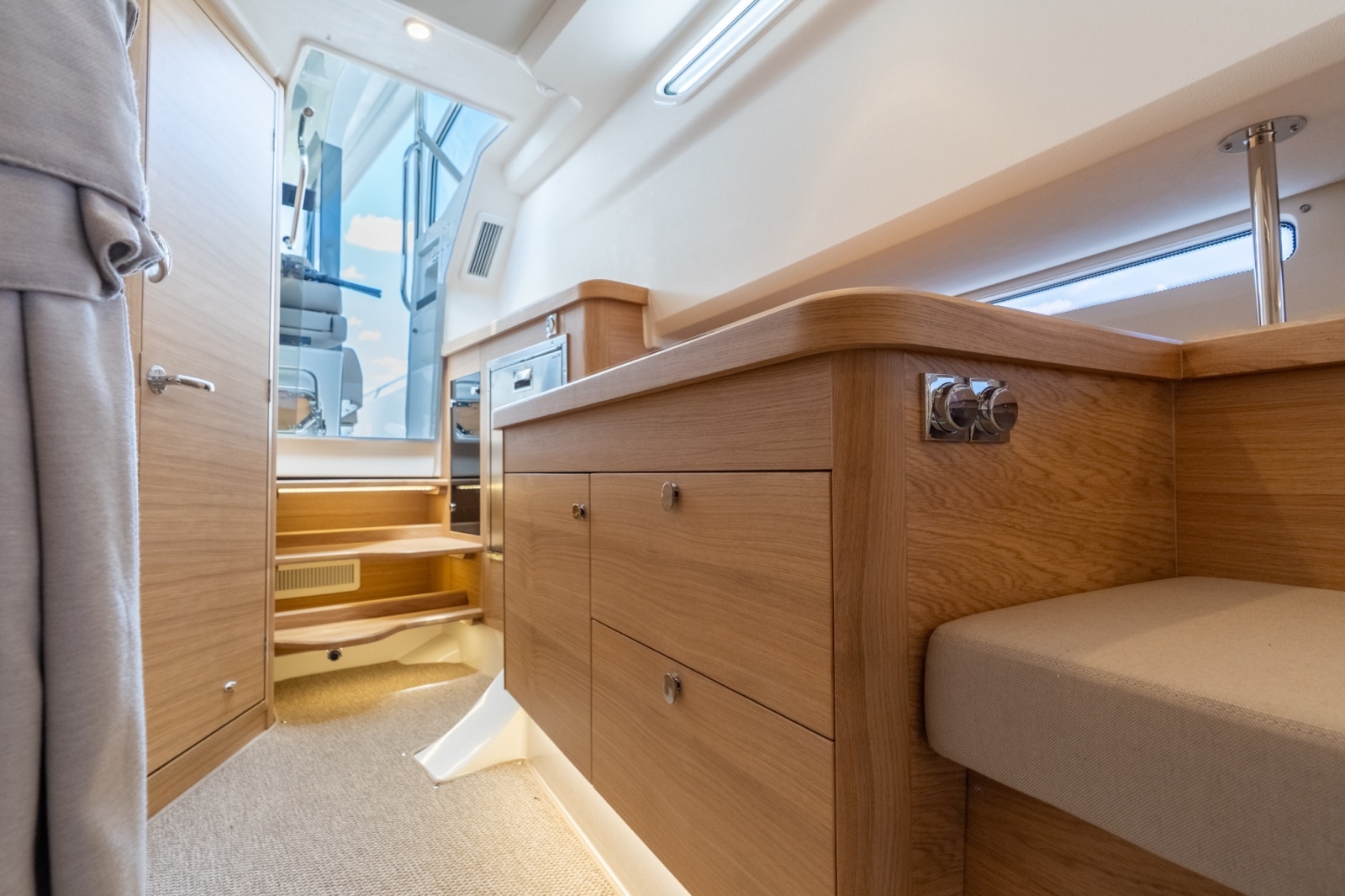 2025 Nimbus Tender 11 #308