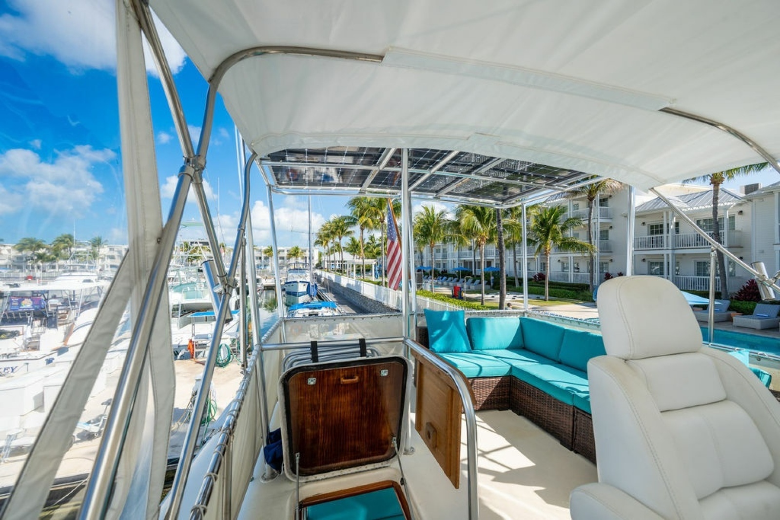1979 Hatteras 