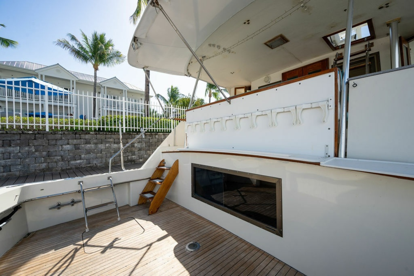 1979 Hatteras 