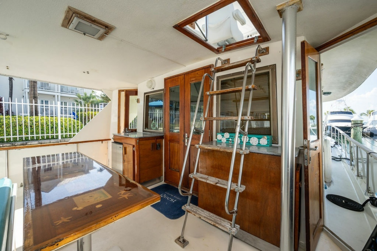1979 Hatteras 