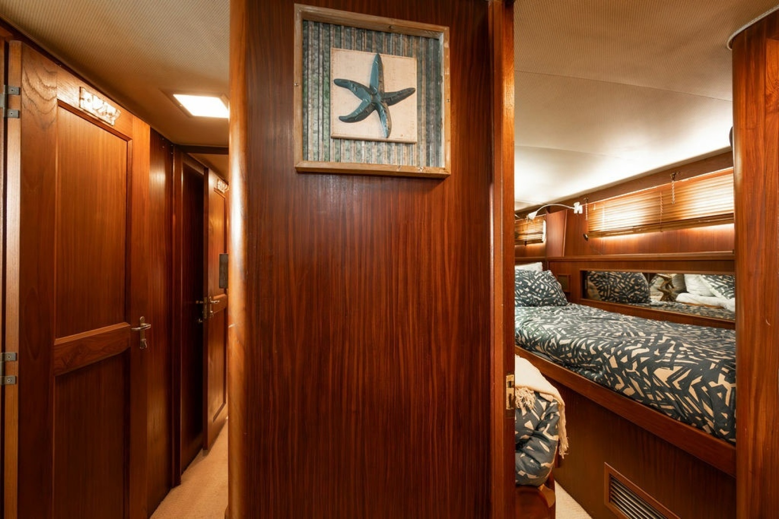 1979 Hatteras 