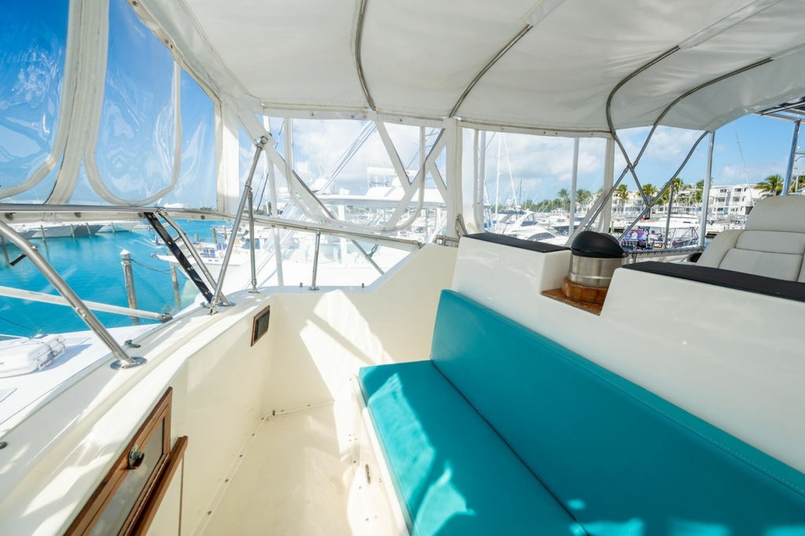 1979 Hatteras 