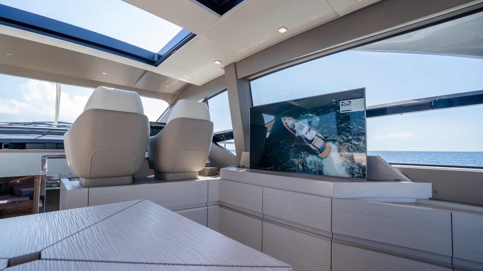 2024 Pershing 7X