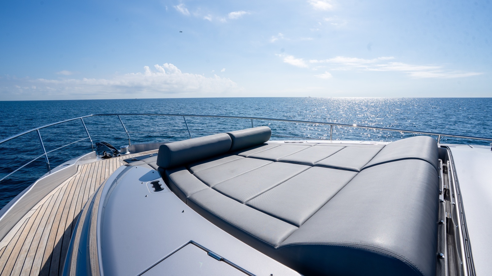 2024 Pershing 7X