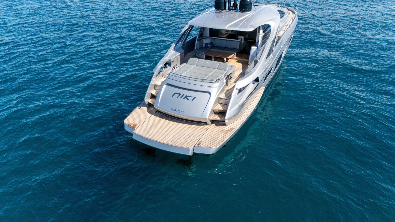 2024 Pershing 7X
