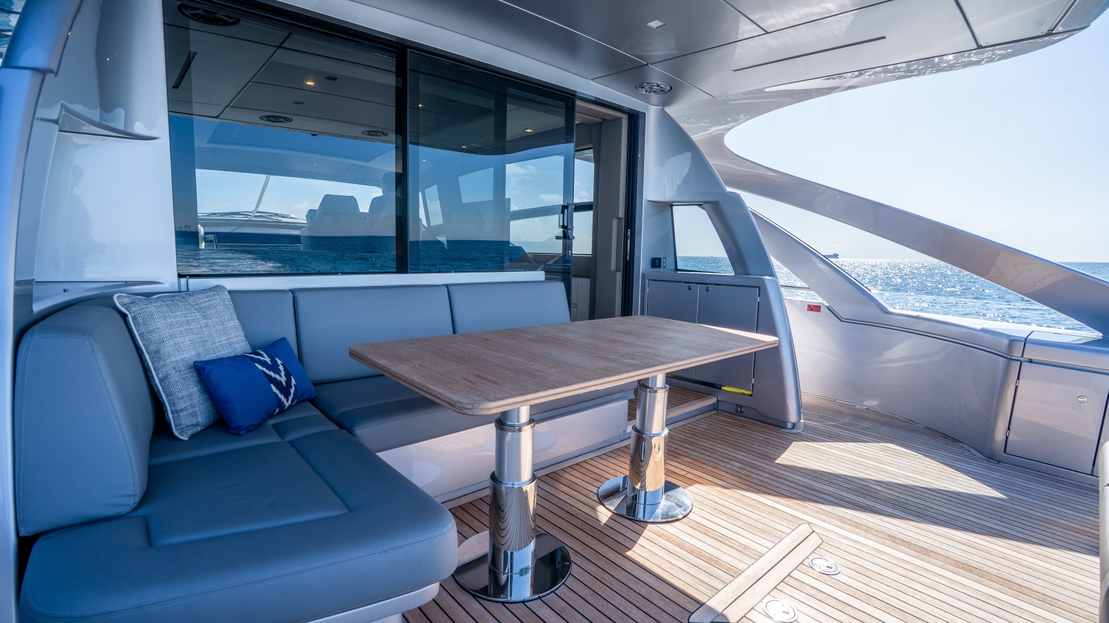 2024 Pershing 7X