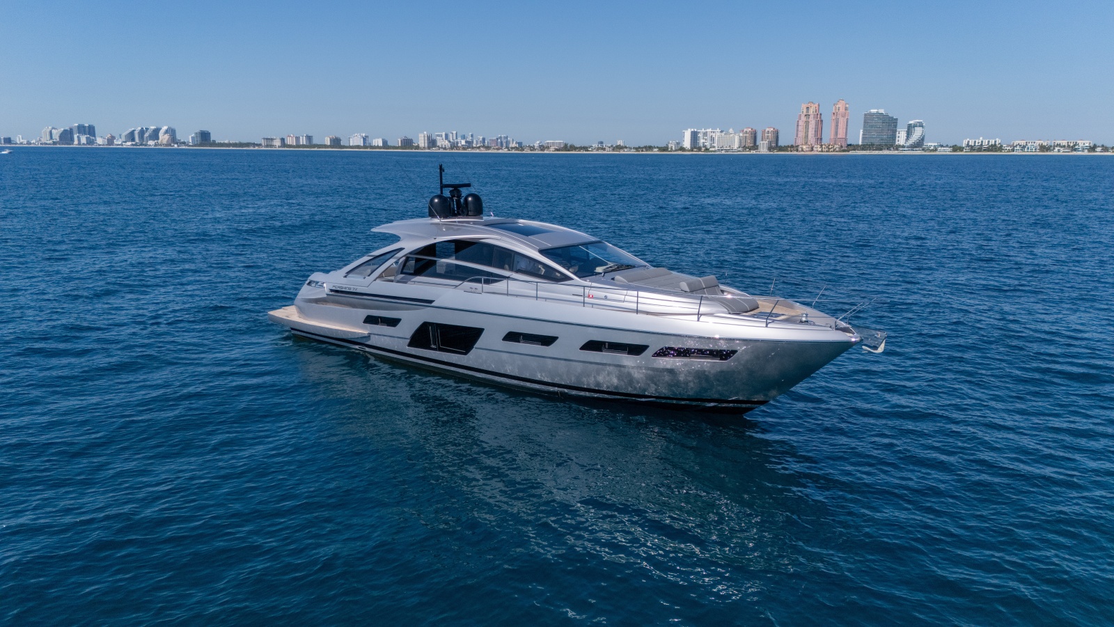 2024 Pershing 7X