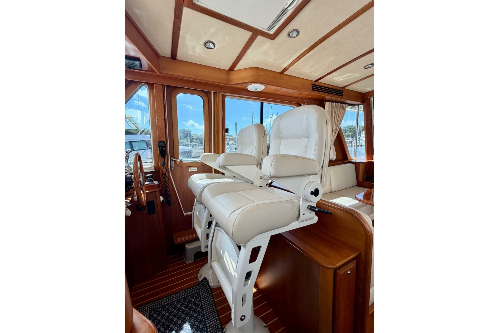 2016 Sabre 48 Salon Express