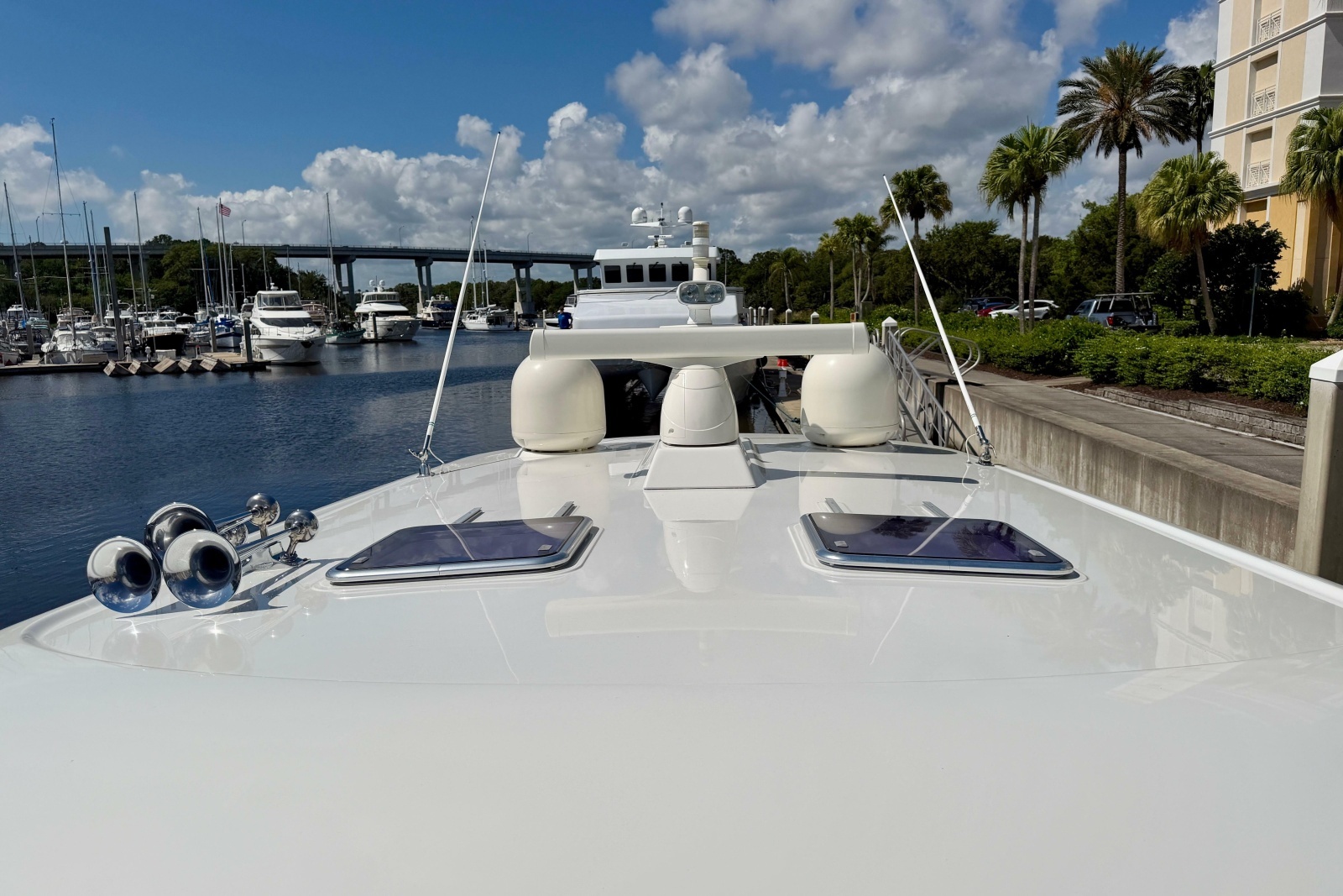2016 Sabre 48 Salon Express