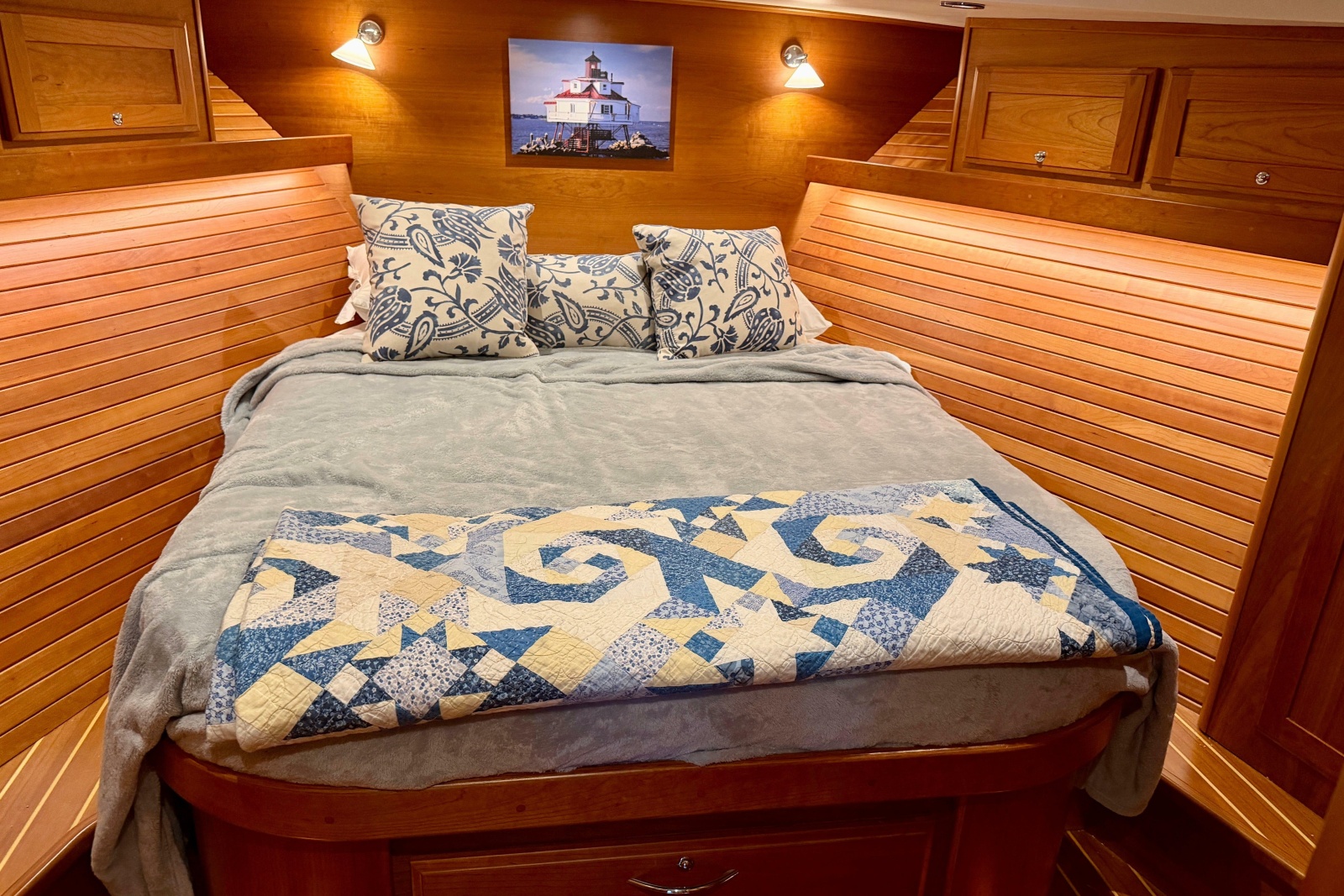 2016 Sabre 48 Salon Express