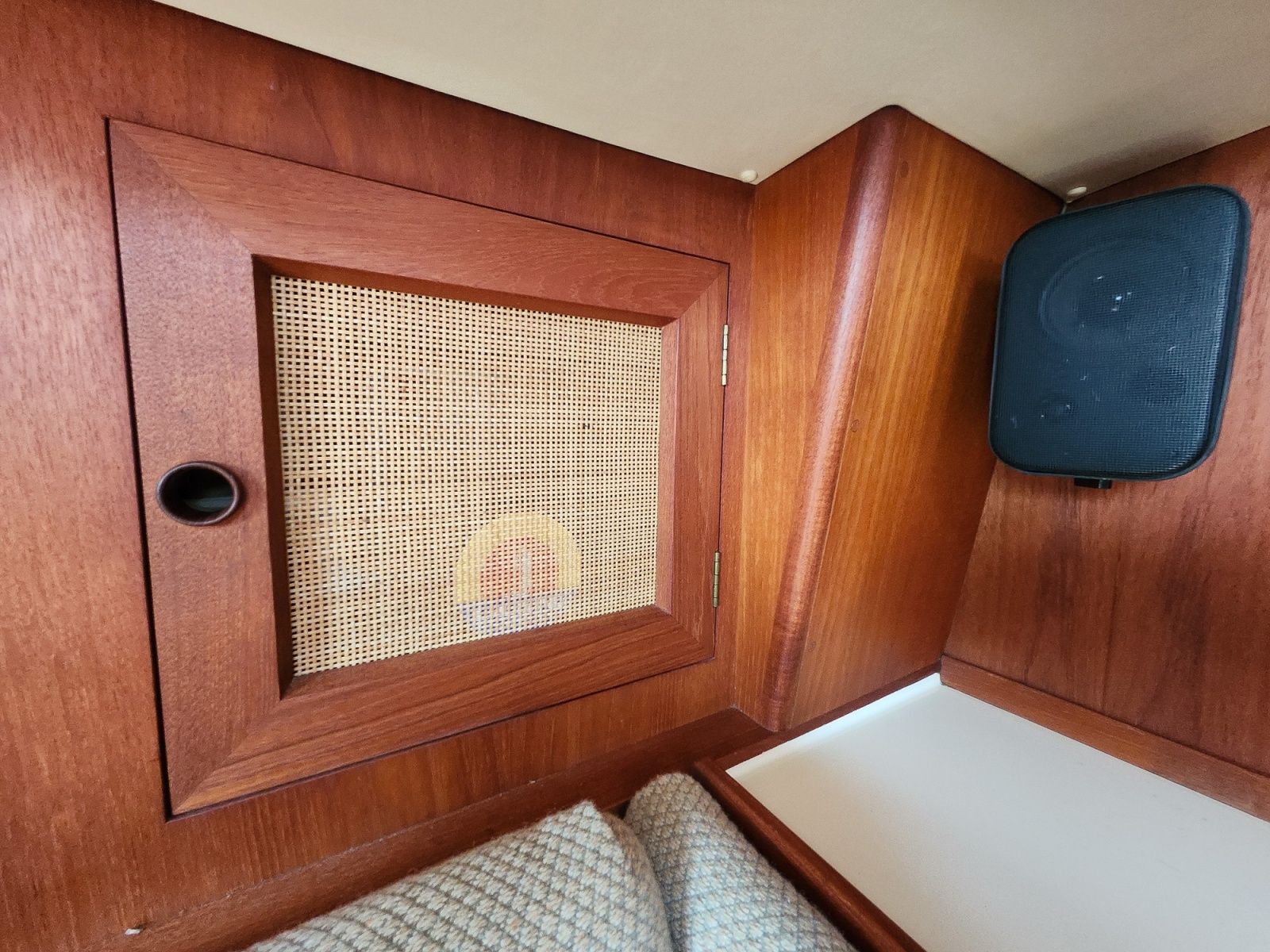 1982 Canadian Sailcraft CS-36