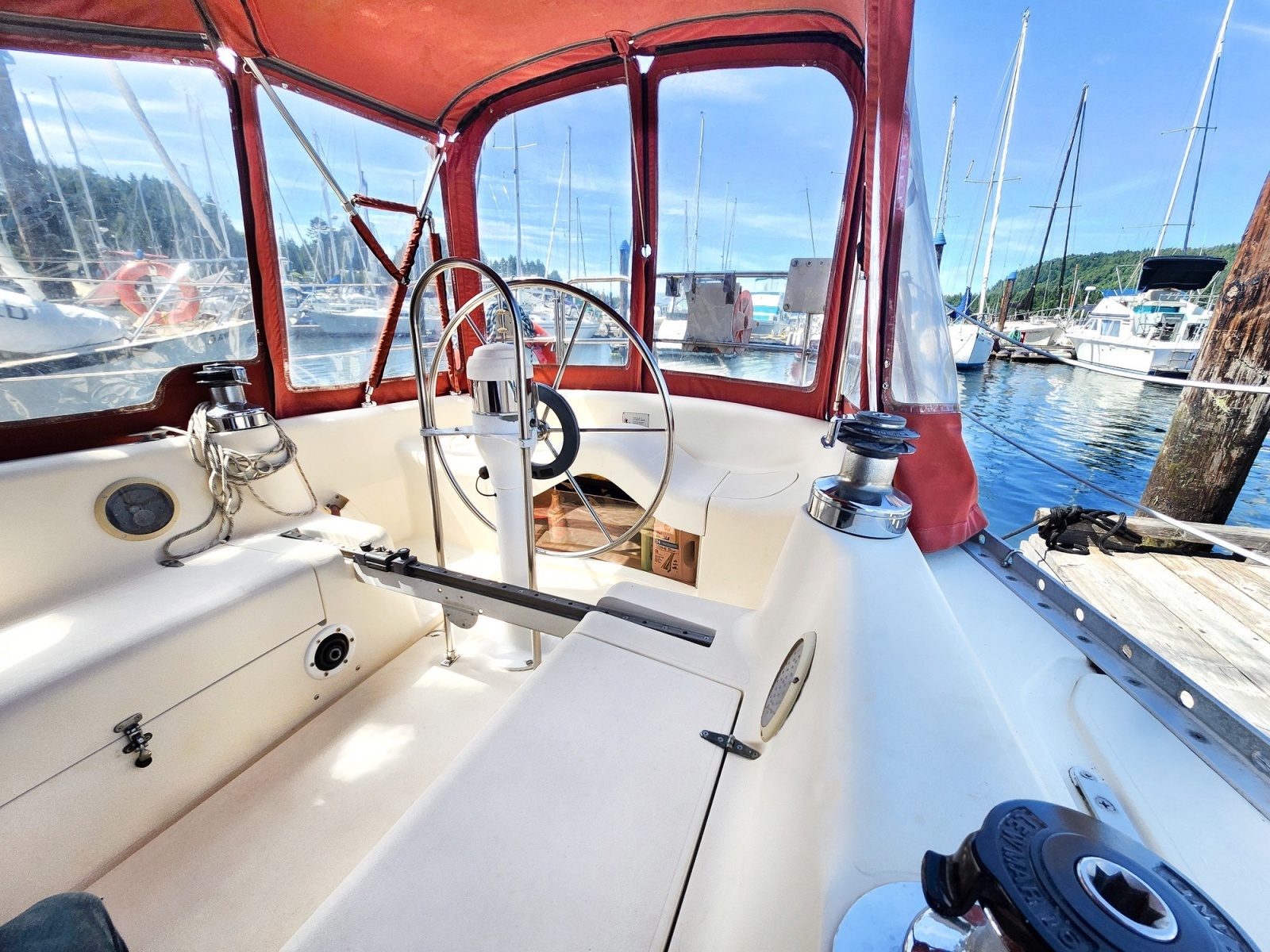 1982 Canadian Sailcraft CS-36 photo 33