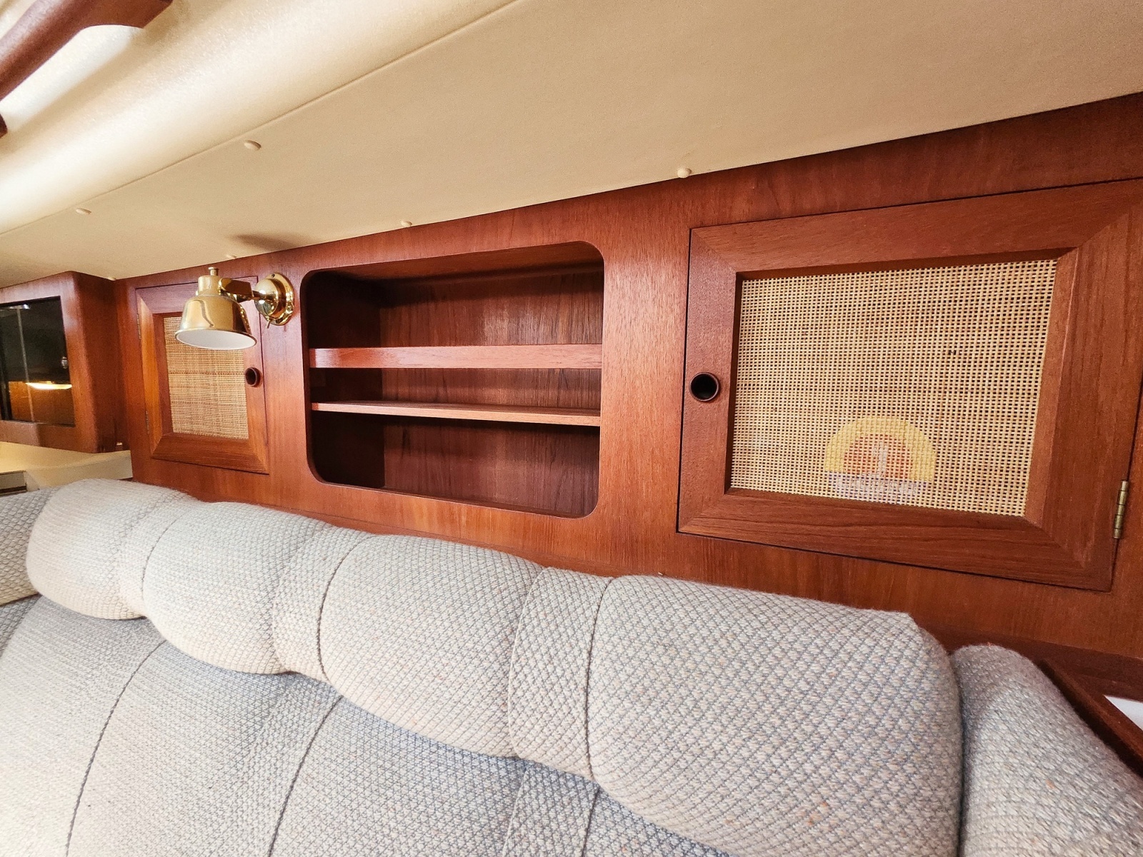 1982 Canadian Sailcraft CS-36