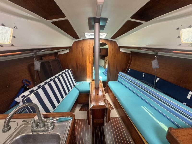 1988 Beneteau First 285