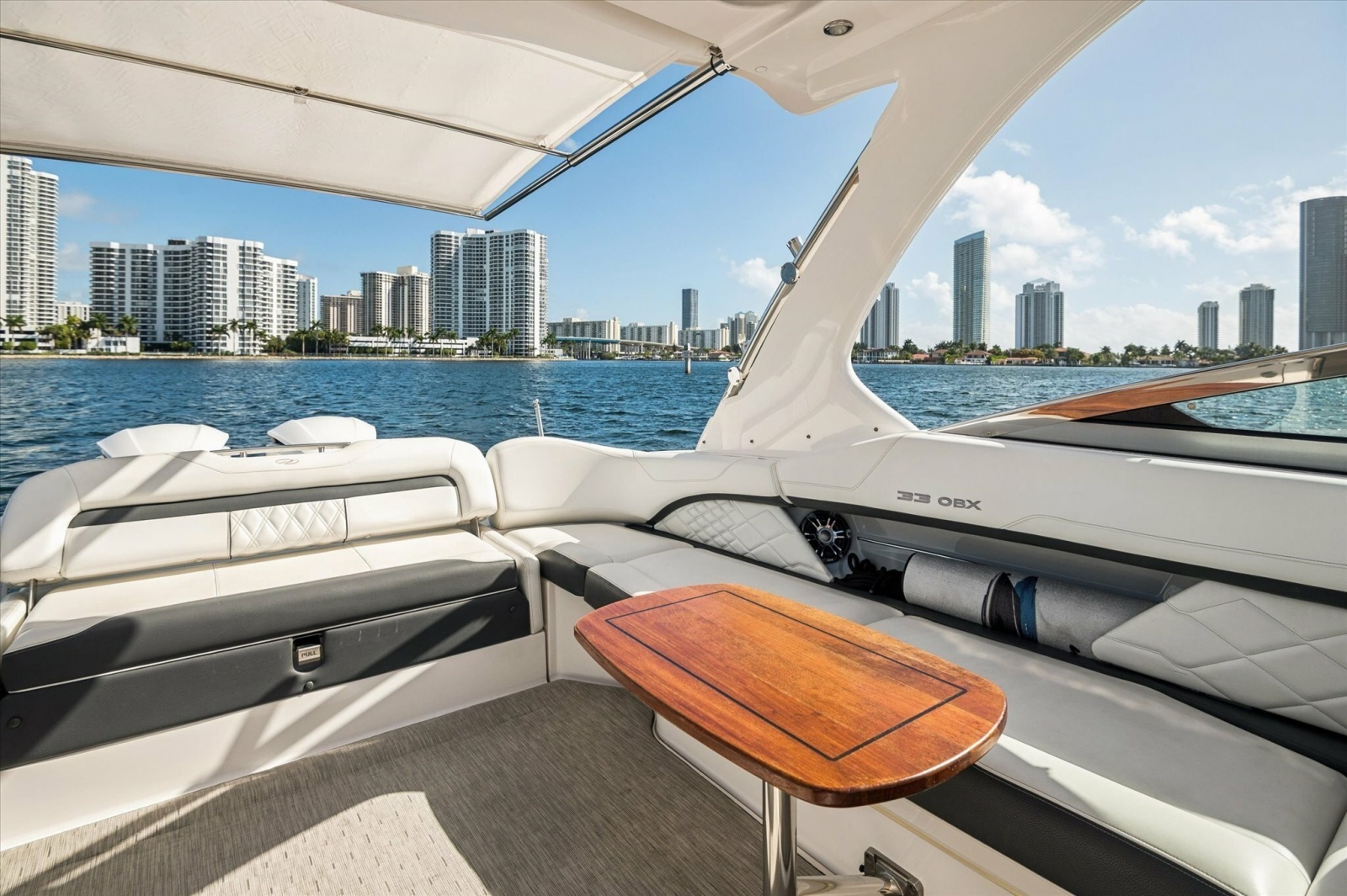 2019 Regal 33 OBX