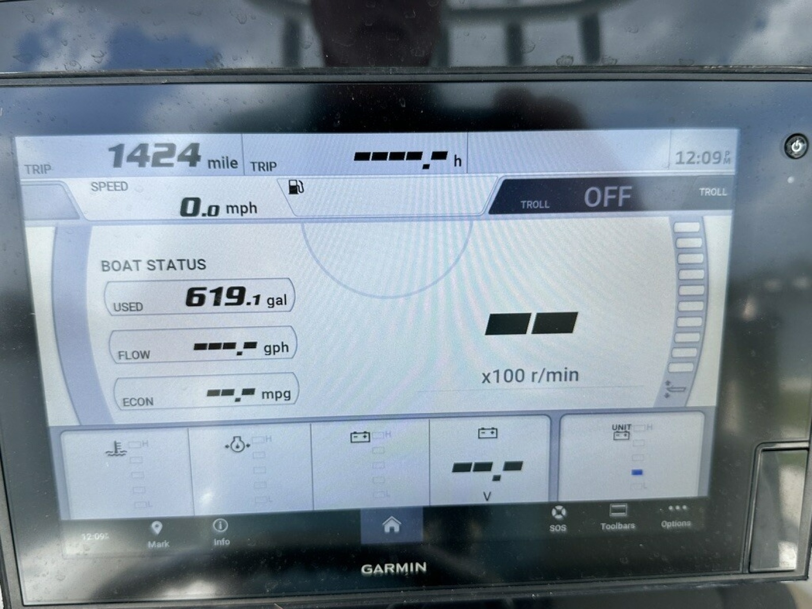 2021 Cobia 240 CC