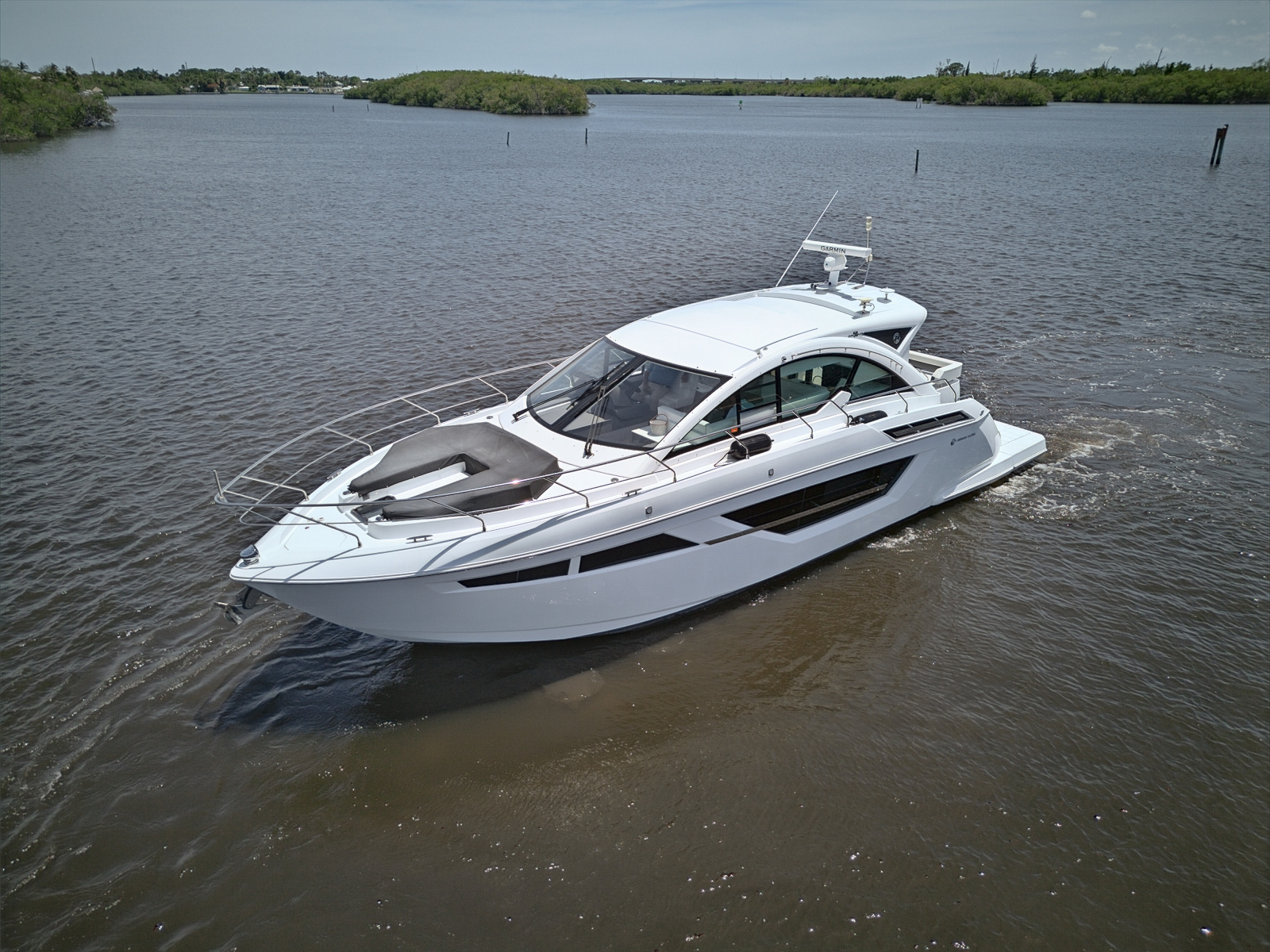 2023 Cruisers Yachts 50 CANTIUS
