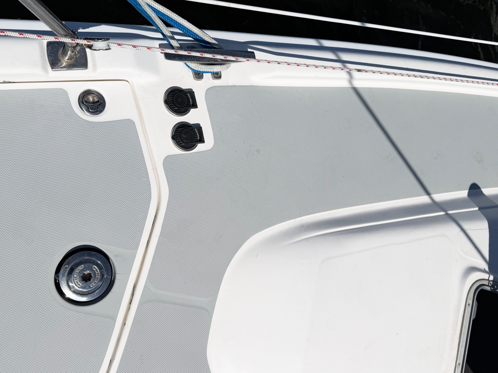 2005 Hunter 36