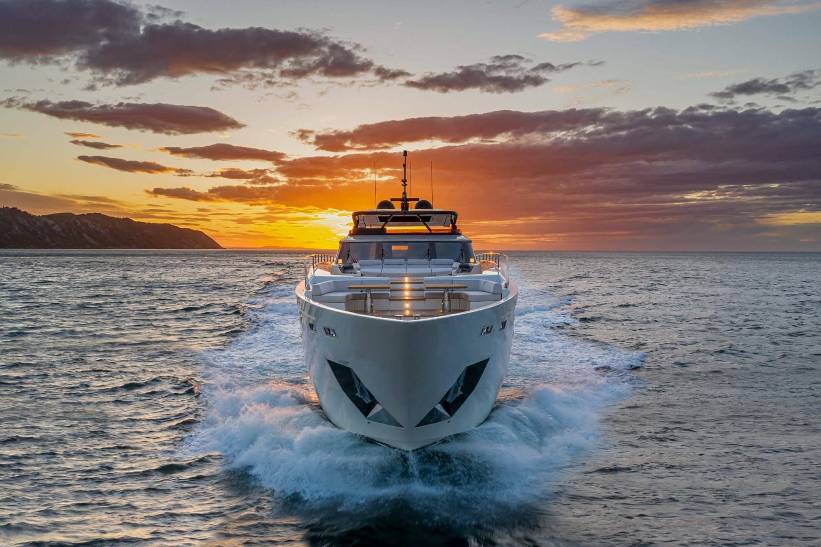 2023 Ferretti Yachts 1000