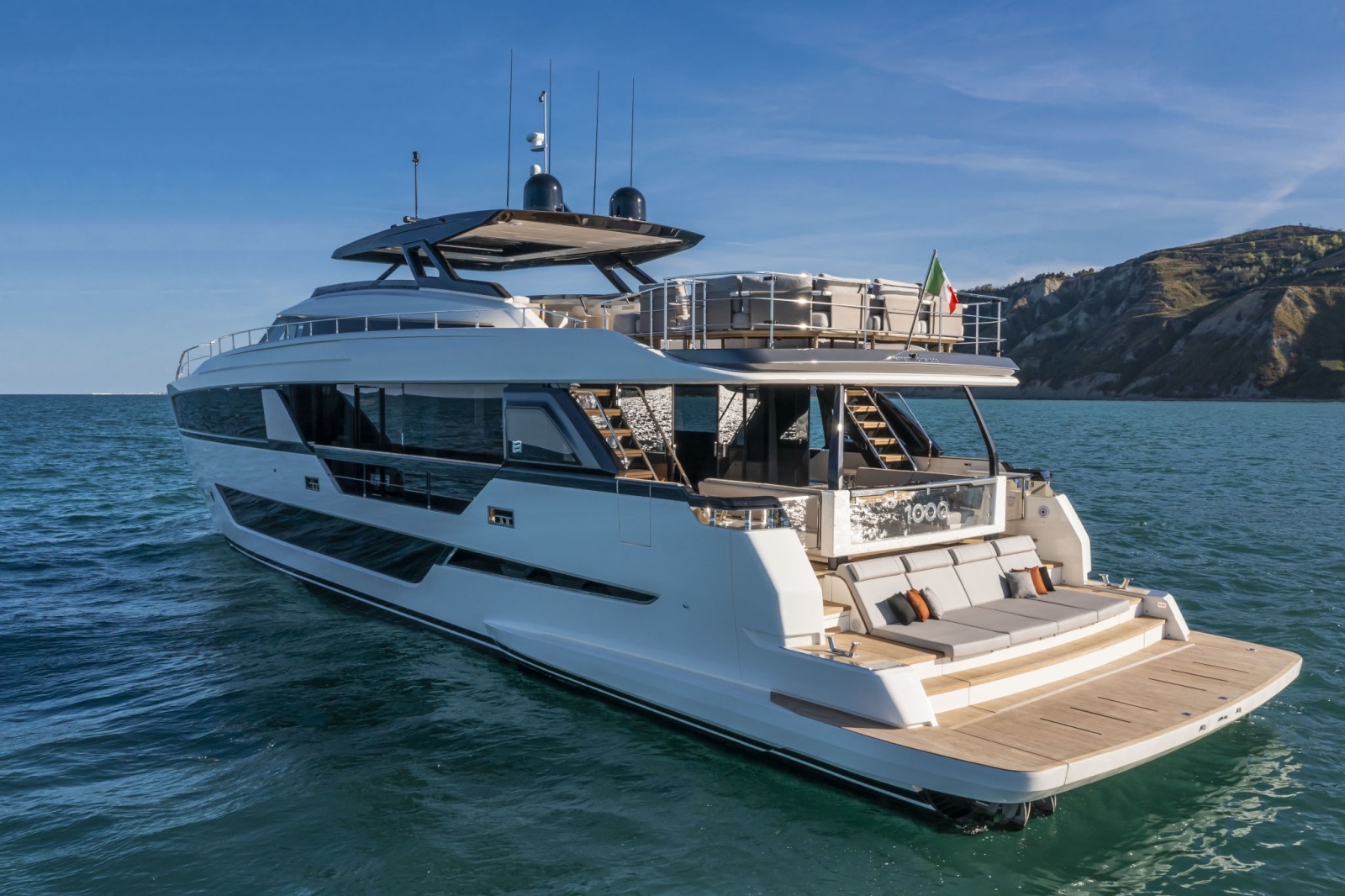 2023 Ferretti Yachts 1000