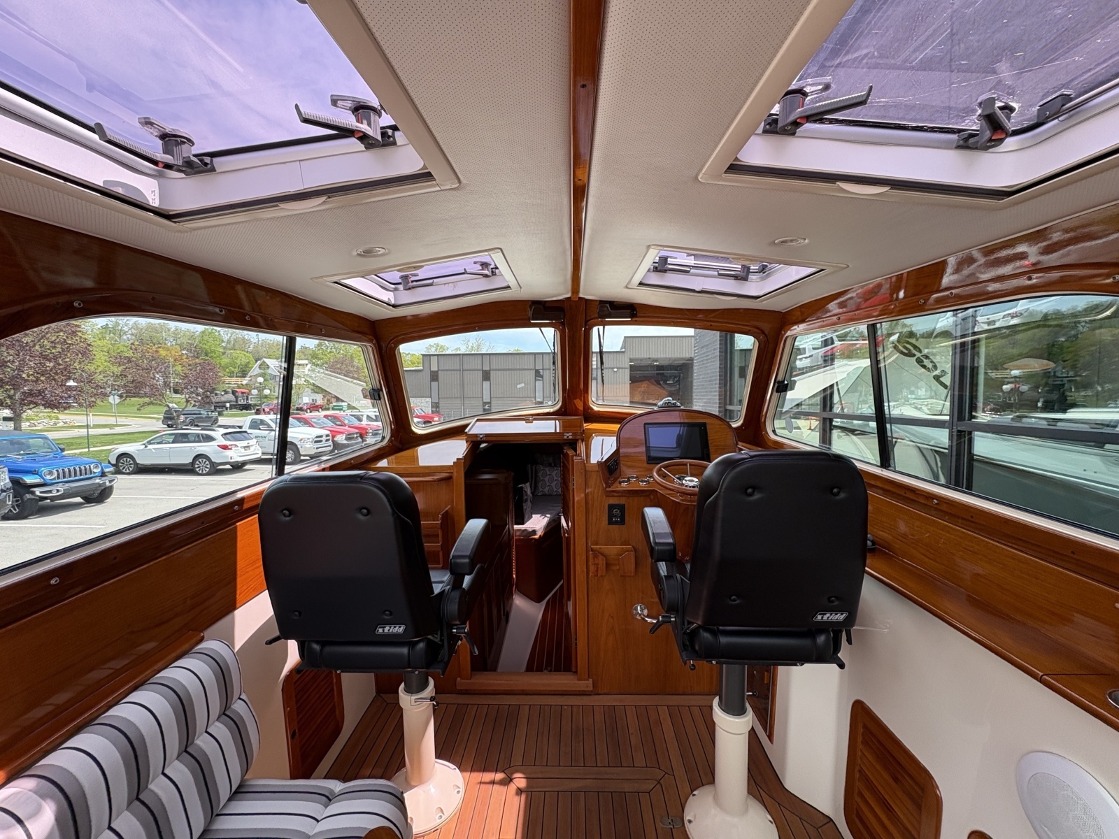 Sassy 36ft Hinckley Yacht For Sale