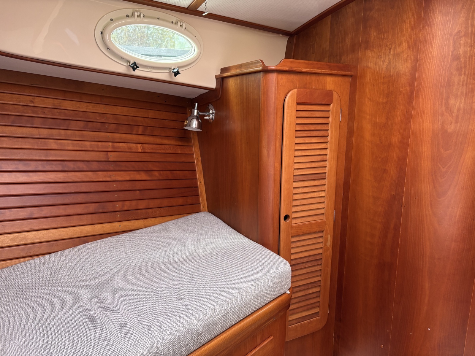 Sassy 36ft Hinckley Yacht For Sale
