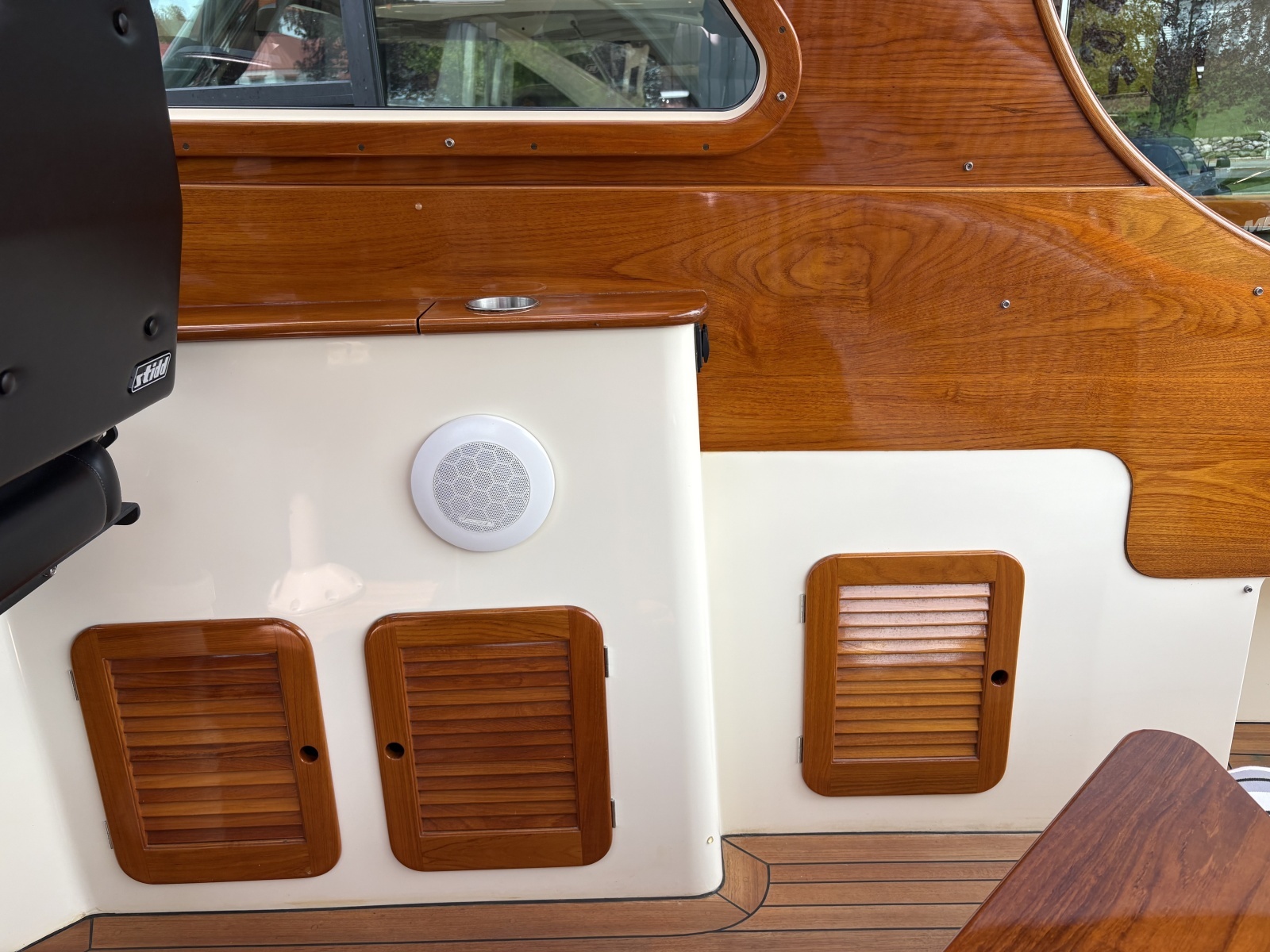 Sassy 36ft Hinckley Yacht For Sale