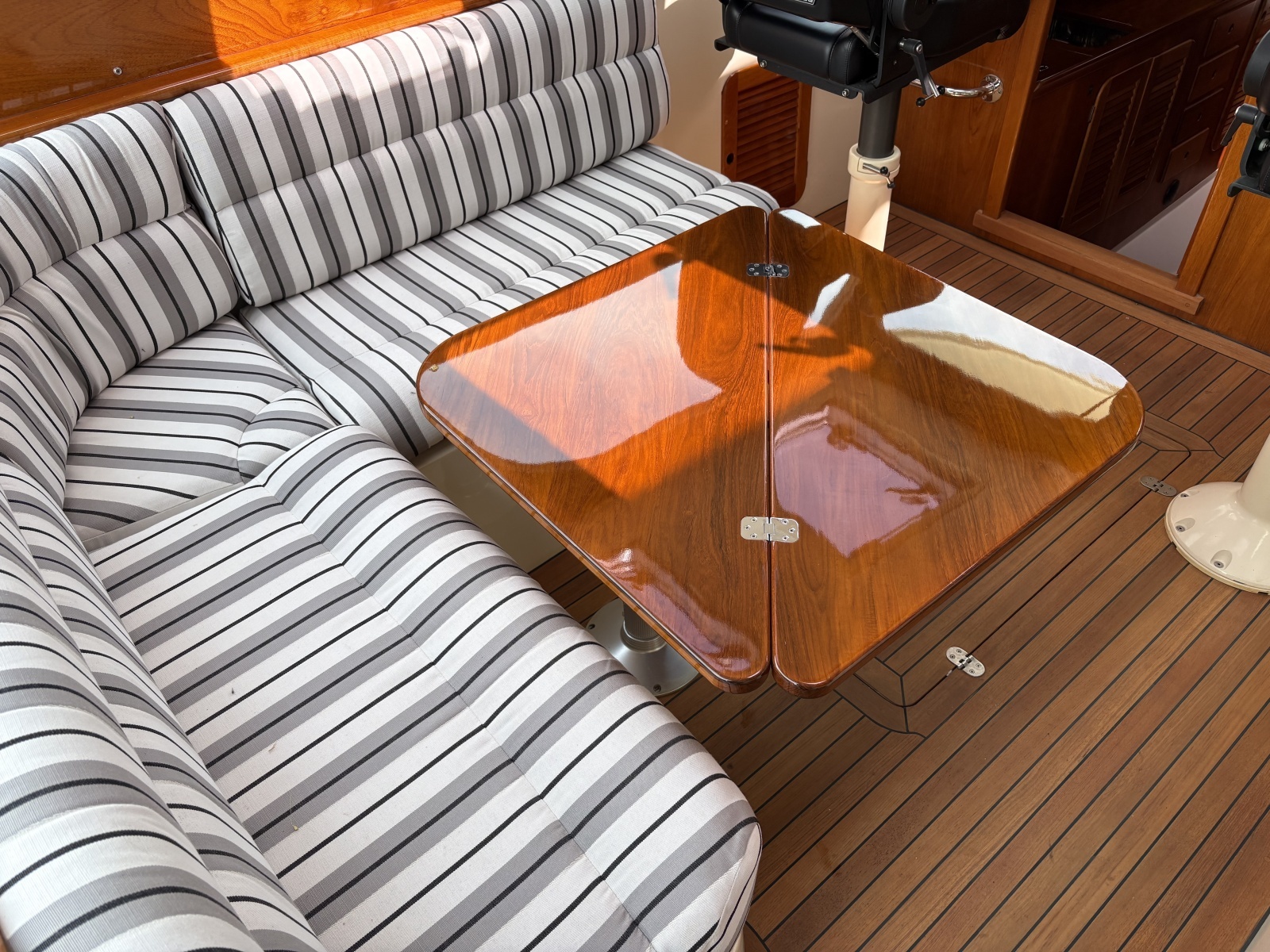 Sassy 36ft Hinckley Yacht For Sale