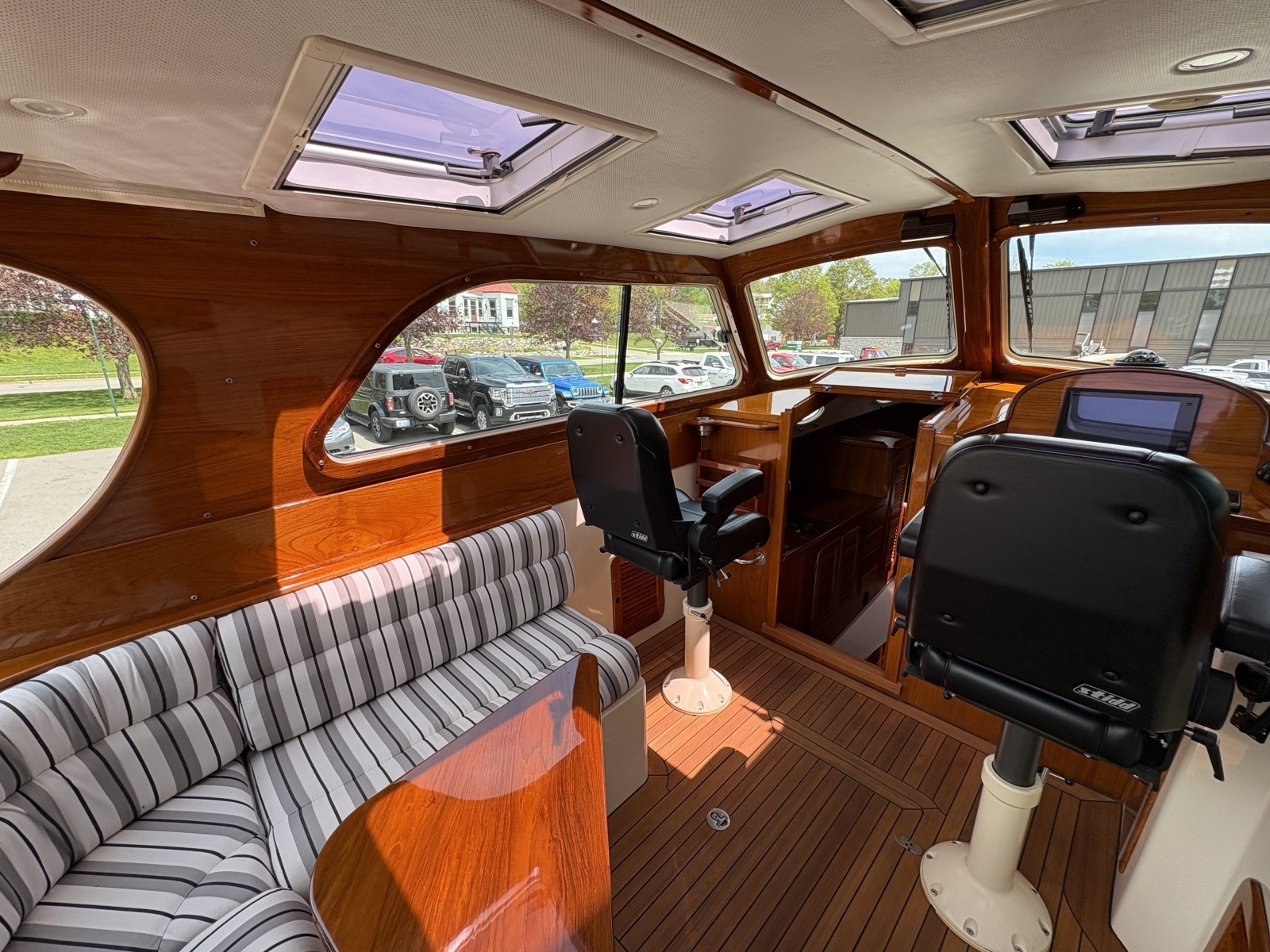 Sassy 36ft Hinckley Yacht For Sale