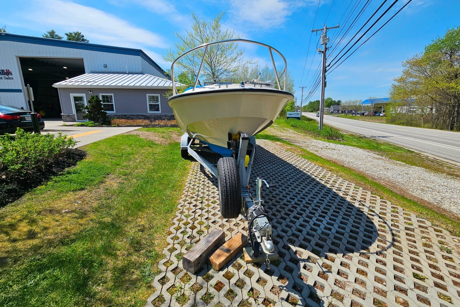 1990 Boston Whaler Outrage Cuddy