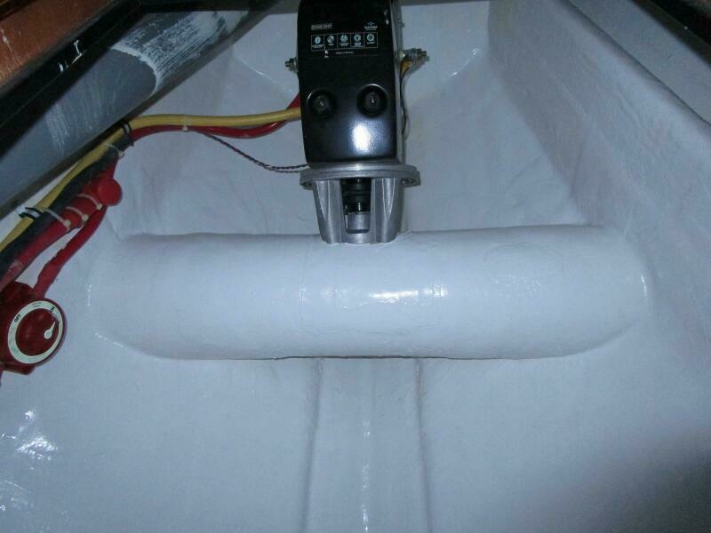 022   Thruster Bilge