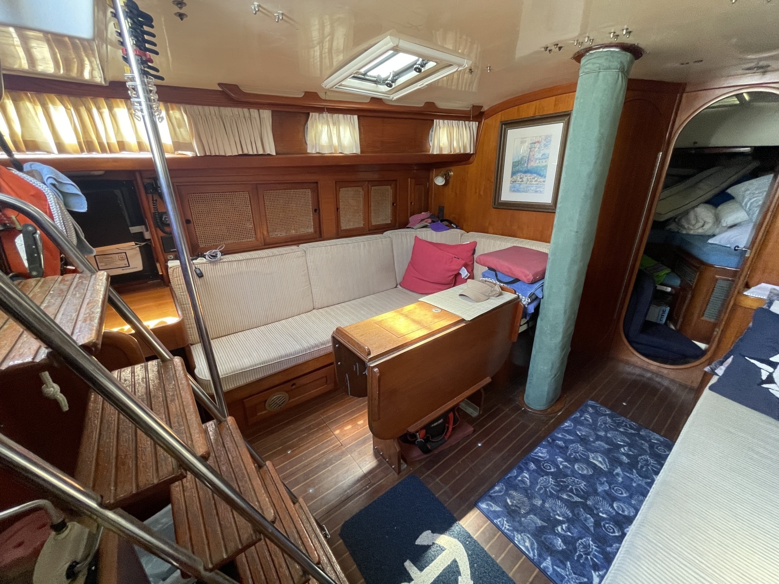 1981 Bristol 41.1cc portside settee