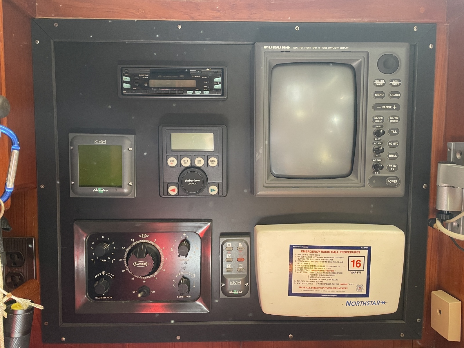 1981 Bristol 41.1cc nav desk electronics